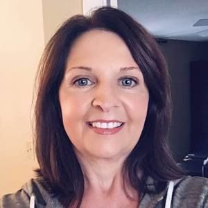 Meet your Posher, Deanne